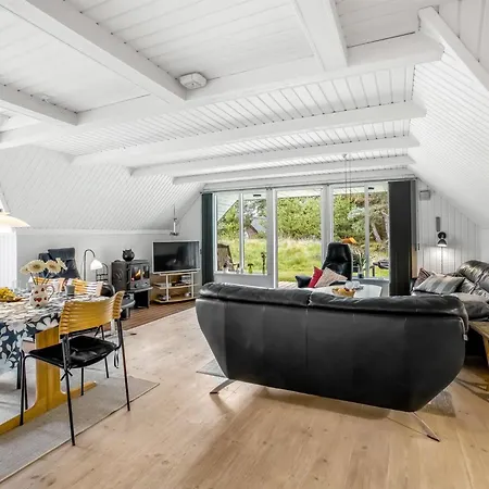 Lilo - 1km From The Sea In Western Jutland By Interhome * Blavand