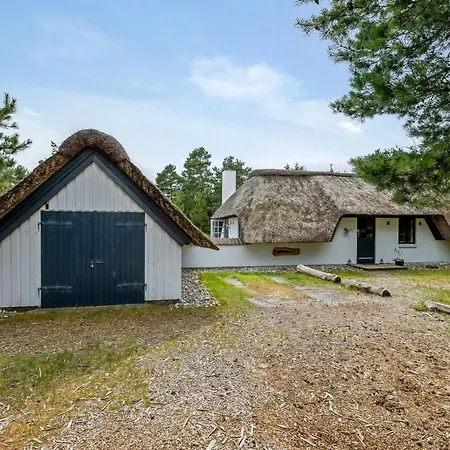 Lilo - 1km From The Sea In Western Jutland By Interhome * Blavand