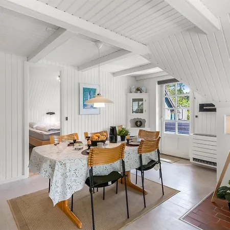 Lilo - 1km From The Sea By Interhome Casa vacanze